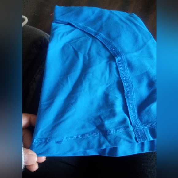 Lululemon Power Up Tank
Beaming Blue Size 8 - Picture 8 of 12